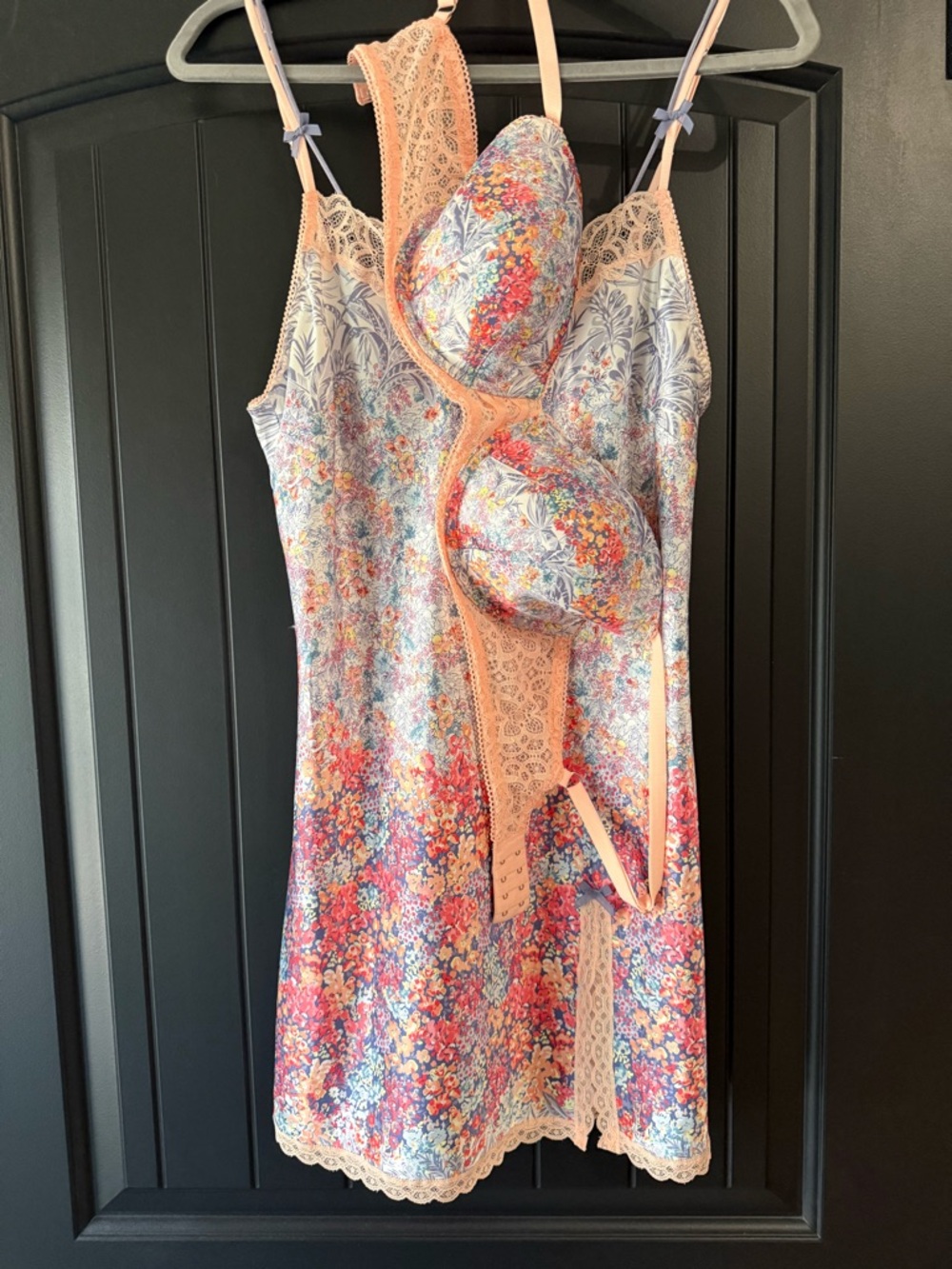 Vintage Victoria’s Secret Floral Satin Lingerie Set Slip + Bra Y2K Cottagecore